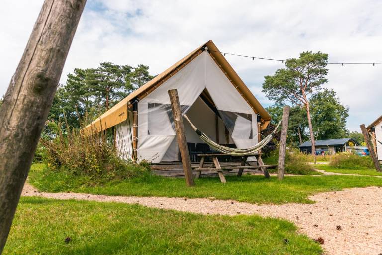 Hut  Koekange