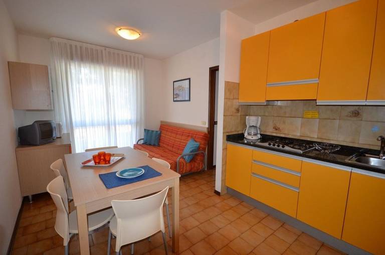 Child-friendly holiday apartment with terrace | Sea view | Dogs allowed in Lignano Sabbiadoro