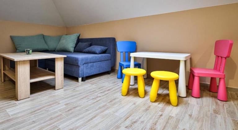 Holiday apartment with grill, terrace & yard — photo 4