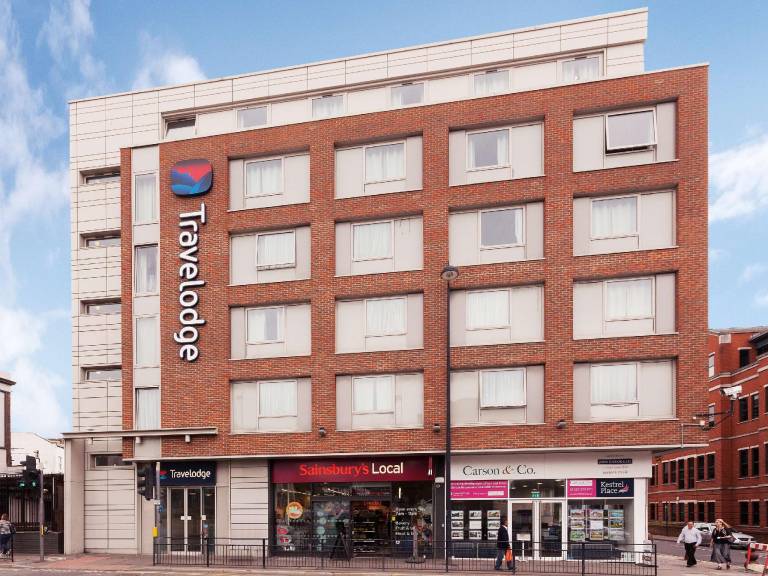 Travelodge Maidenhead Central in Windsor