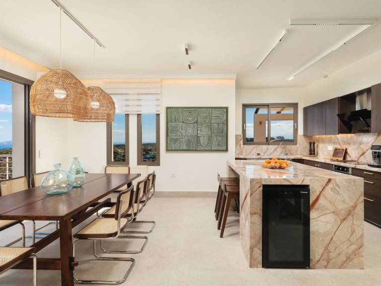 Vacation home with sauna, private pool & BBQ | Sea view — photo 5