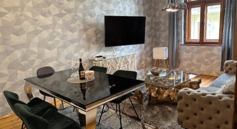 Charming holiday apartment | Near Russian Church | Pet-friendly — photo 2
