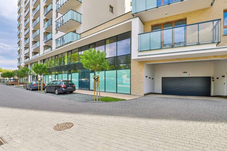 Sucha 37A Elegant Apartment Parking — photo 5