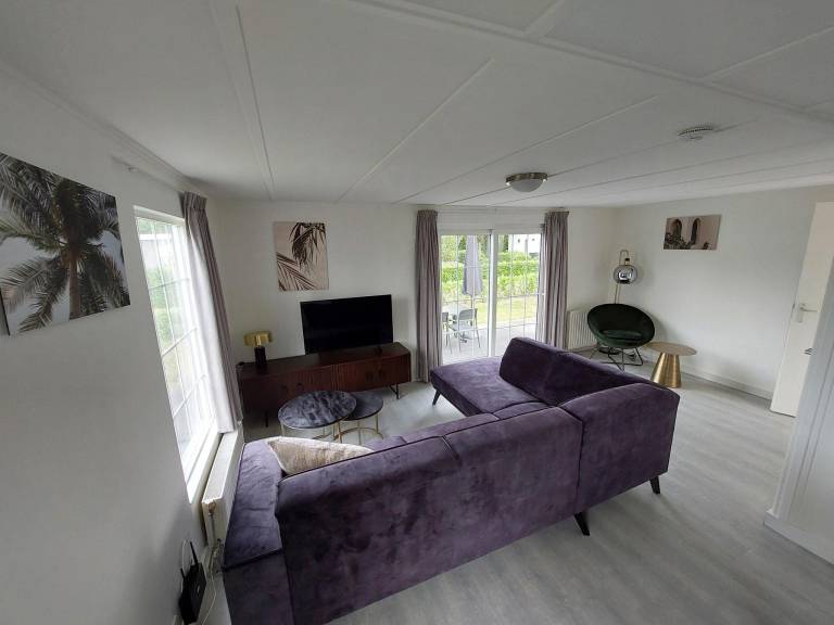 Vacation home with yard & patio — photo 4