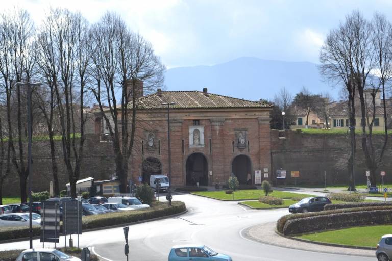 Pension  Lucca