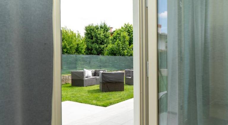 Rental apartment with yard | Pet-friendly — photo 4