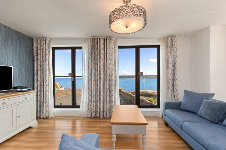 Apartment | Beach view in Tenby
