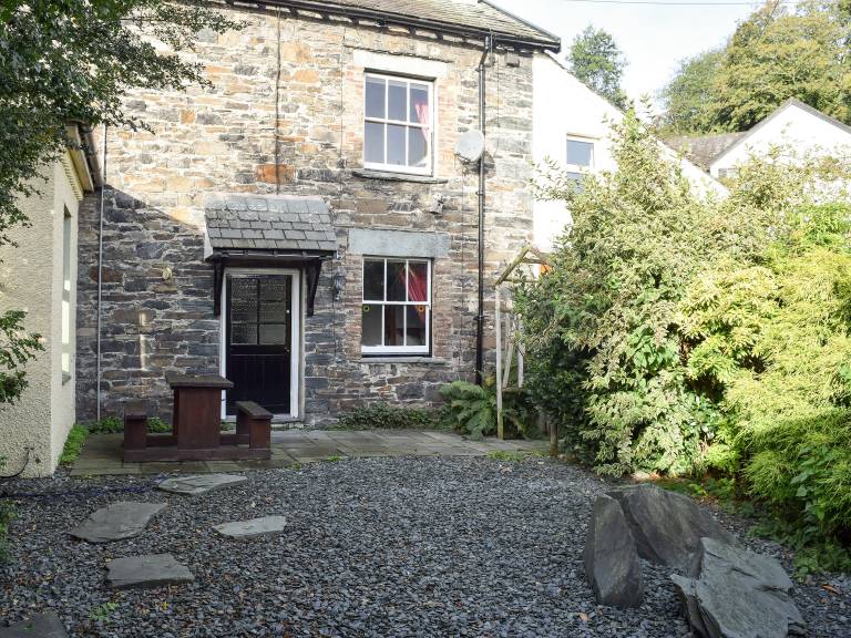Cottage Above Derwent
