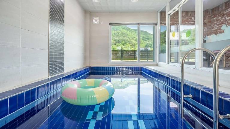 Gapyeong Ttonggangaji Kids Poolvilla