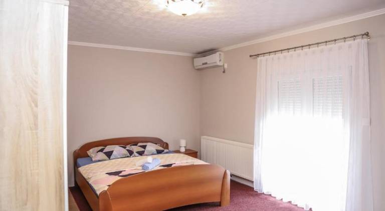 Hotel ZRINSKI