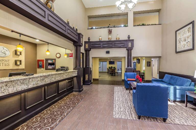 Comfort Suites The Colony - Plano West — photo 3