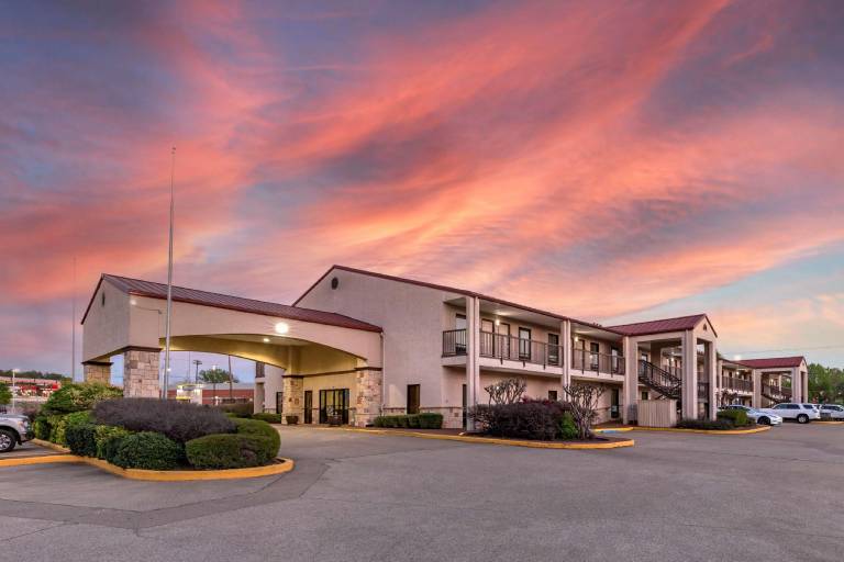 Best Western Lindale Inn — photo 3