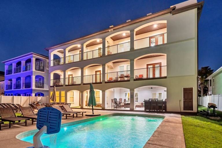 House Destin