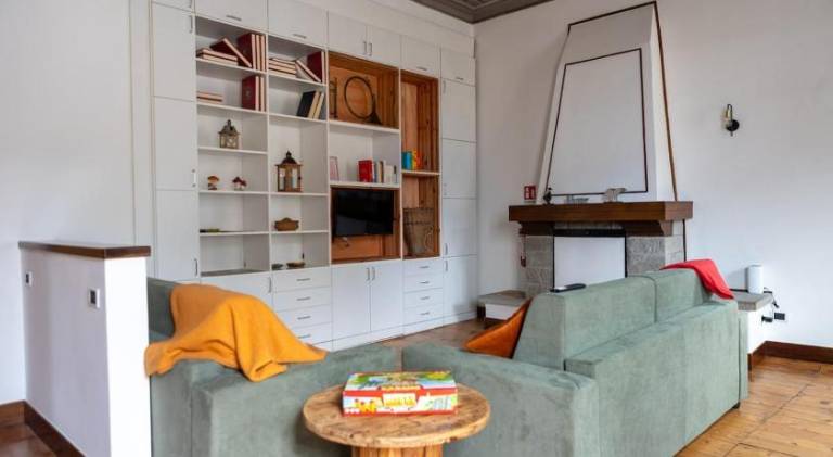 Apartment with 1 room for 4 persons in Chiavenna