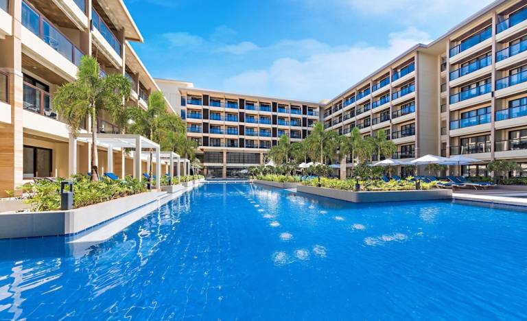 Resort  Balabag