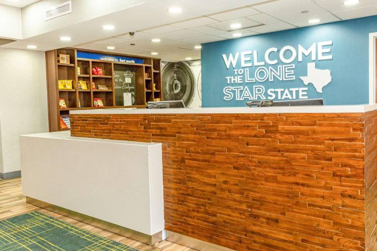Hampton Inn & Suites Fort Worth-West-I-30 — photo 4