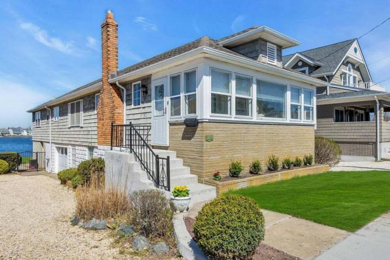 House  Point Pleasant Beach