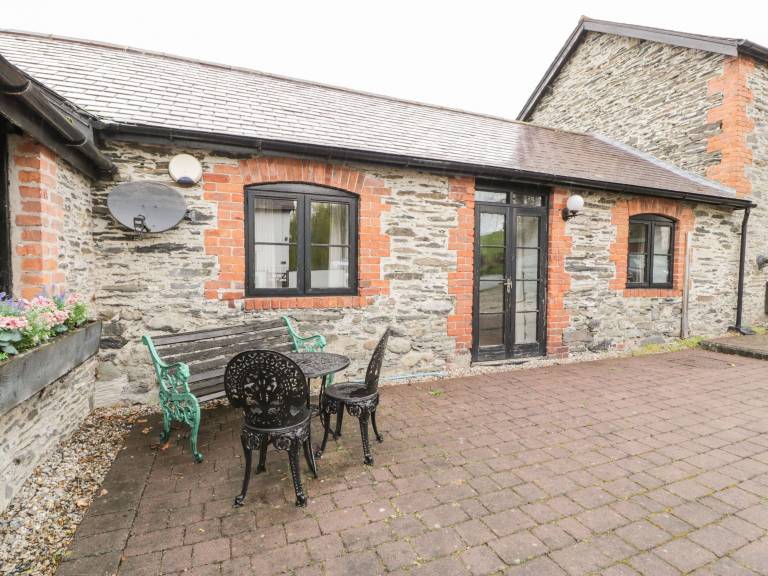 Cottage  Corwen