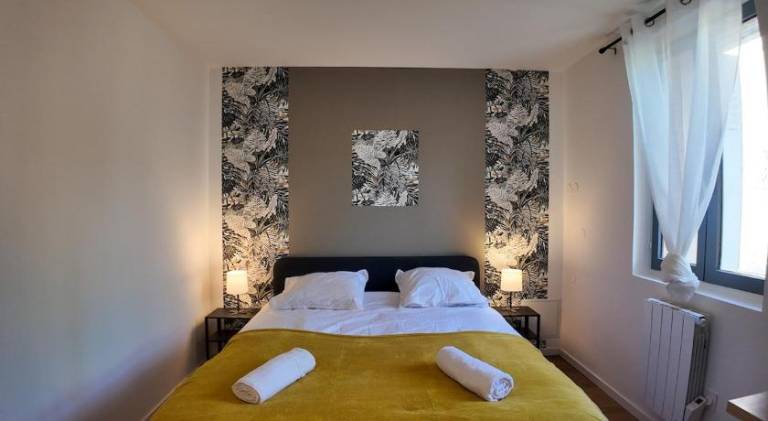 Holiday apartment with 2 rooms for 4 persons — photo 2