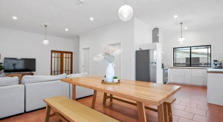 250 m&sup2; Ferienhaus