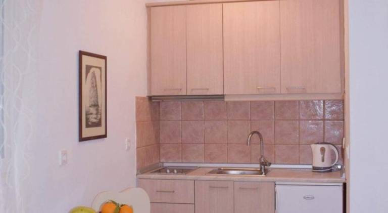 Rental apartment with pool — photo 3
