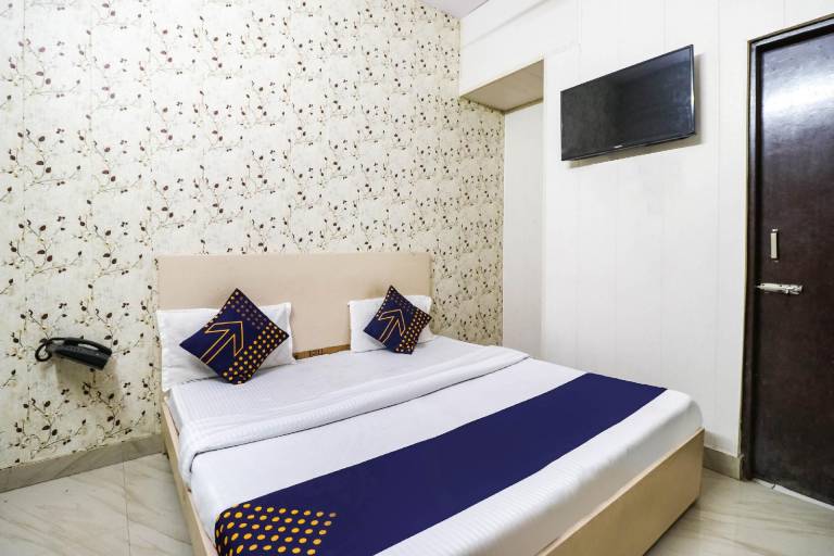 Hotel O Saffron