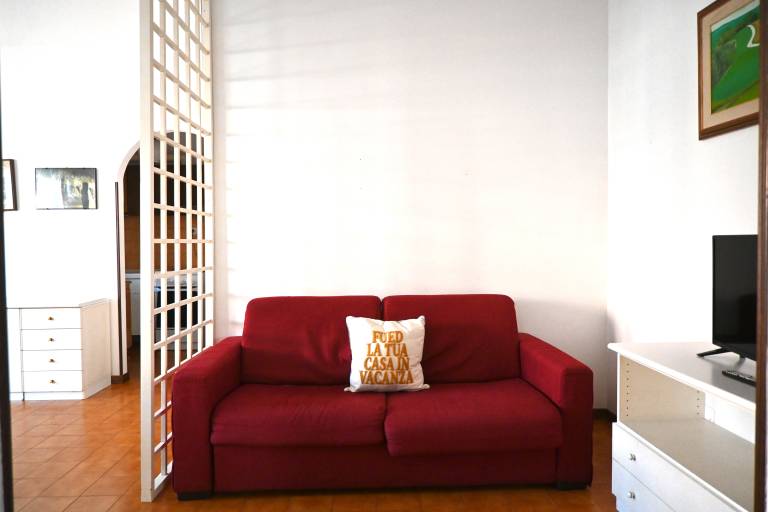Family-oriented rental apartment with yard | Close to the beach | Pet-friendly — photo 3
