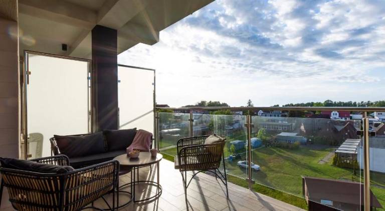 Holiday apartment with pool — photo 3