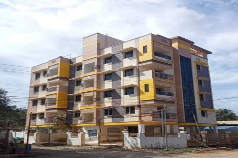 Collection O Madurai Junction Formerly RLR Enclave