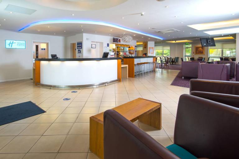 Holiday Inn Express Bedford By IHG — photo 2