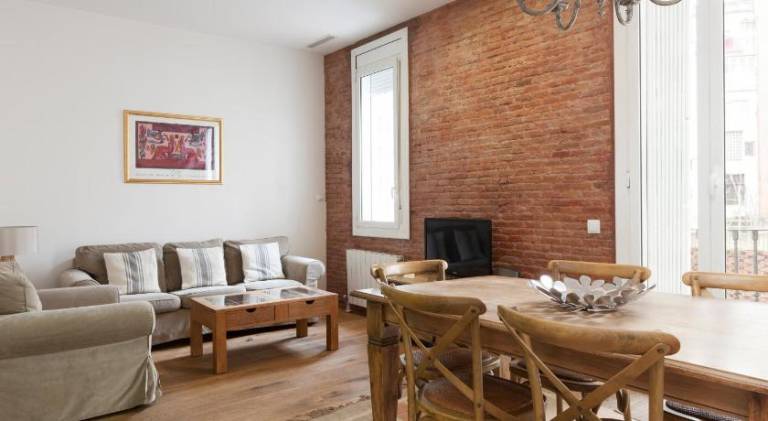 Nice rental apartment | Next to Sagrada Família | Dogs allowed in Barcelona