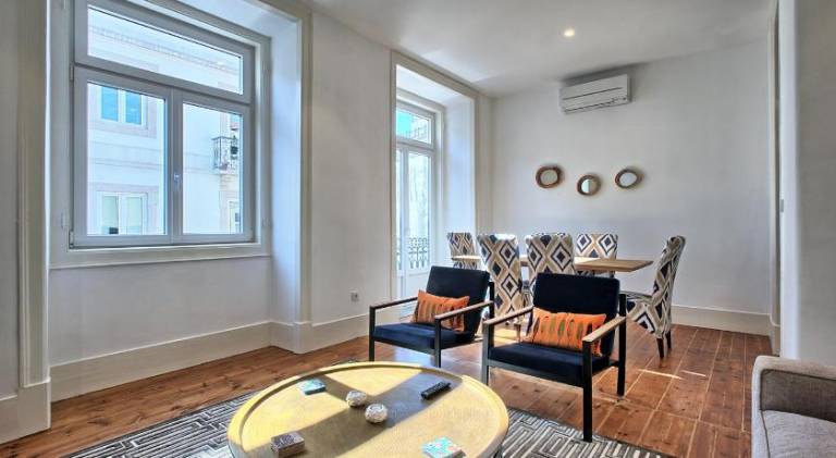 MyPlaceLisbon - Luxury Trindade III — photo 3