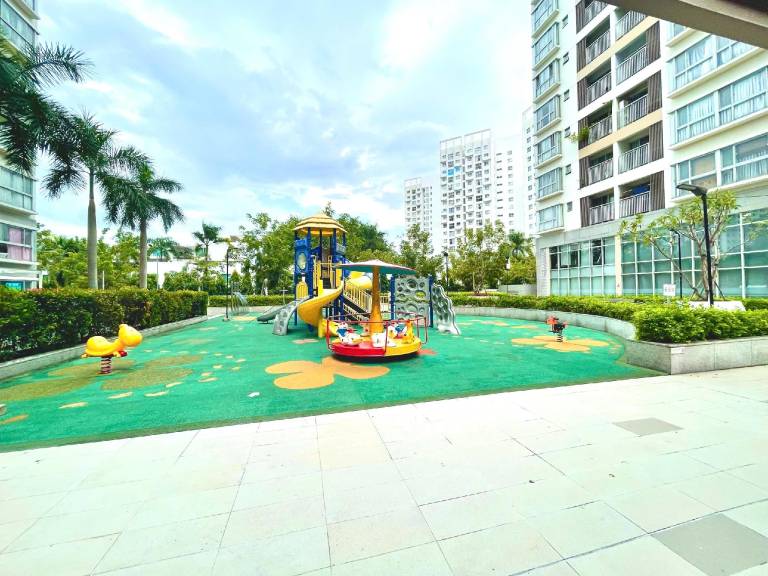 Holiday apartment with BBQ & pool | Water view | Perfect for remote work | Pets are welcome — photo 5