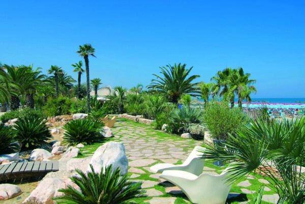 Holiday apartment with 3 rooms for 7 persons — photo 3