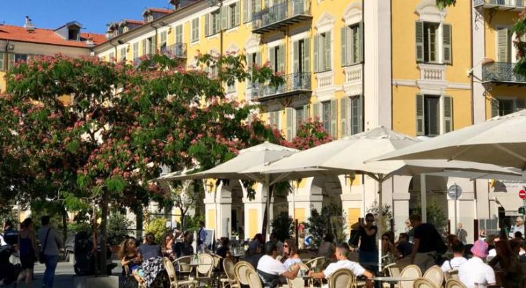 Moderne, 2 chambres, 6 Couchages, EASY CHECK-IN in Thiers