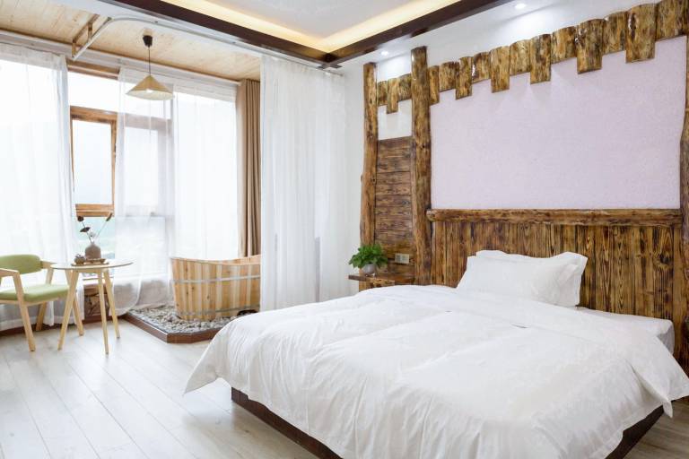 Vacation home with jacuzzi | Good for workation in Zhangjiajie