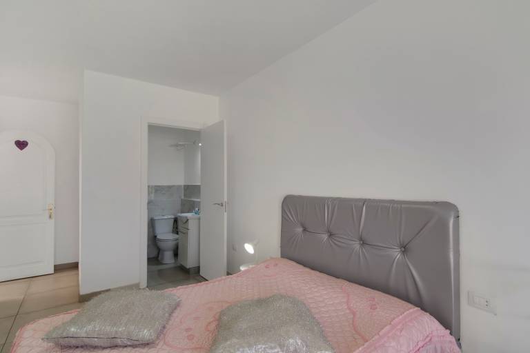 'Habitación' with Mountain View, Wi-Fi and Air Conditioning — photo 5