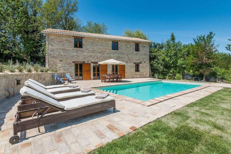 Villa  Mogliano