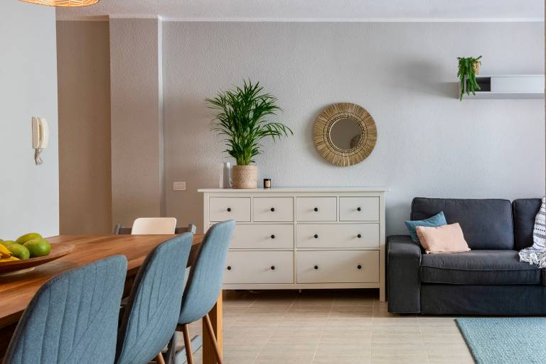 Family-friendly beautiful rental apartment with fast internet | City view | Next to the beach | Perfect for remote work | Pets are welcome — photo 4