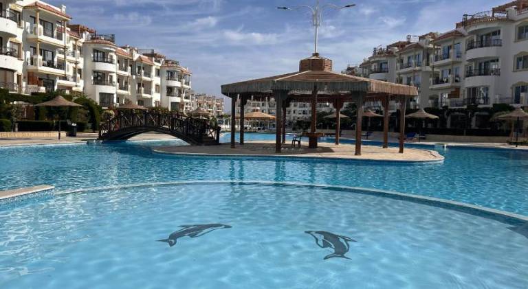 3-Bedroom Apartment on the Third Floor with 3 Balconies and lovely Pool View, Street View and Free B in Sharm El Sheikh