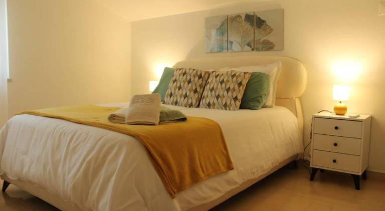 Fully equipped vacation home with private pool, BBQ & garden | Suitable for remote work | Pets allowed — photo 2