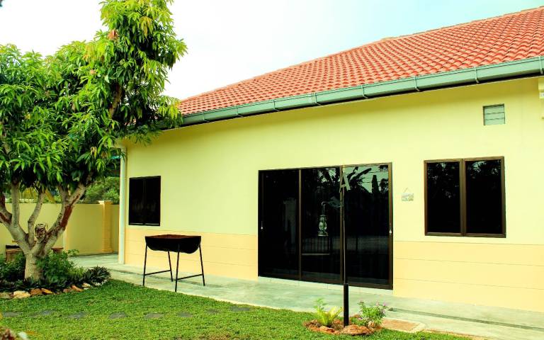 950 m&sup2; Ferienhaus