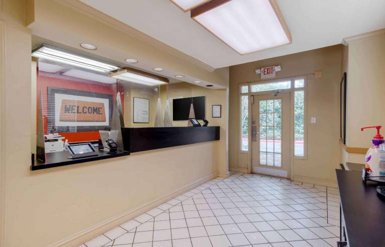 Extended Stay America Select Suites - Atlanta - Cumberland Mall — photo 2