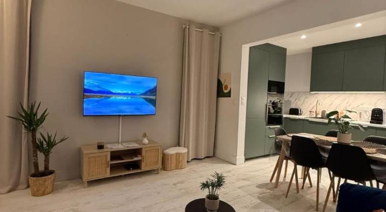 Holiday apartment with 3 rooms for 6 persons — photo 2