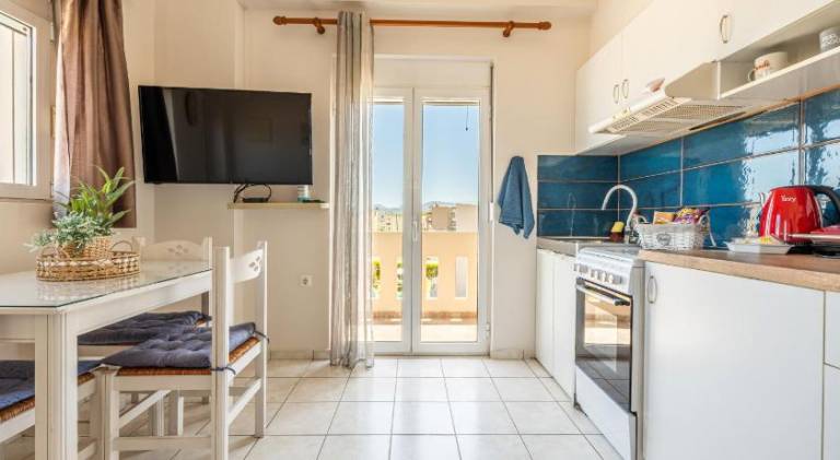 Holiday apartment with terrace — photo 5