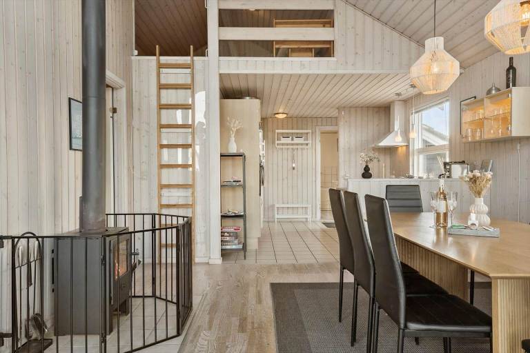 Fully equipped lovely house with jacuzzi, BBQ & sauna | Dogs allowed — photo 4