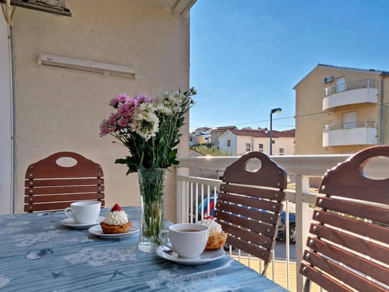 Ferienwohnung in Vodice, Kroatien f&uuml;r max. 2 Personen