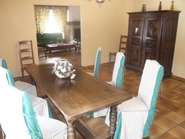 Vacation home with yard, private pool & barbeque | Pool view — photo 5