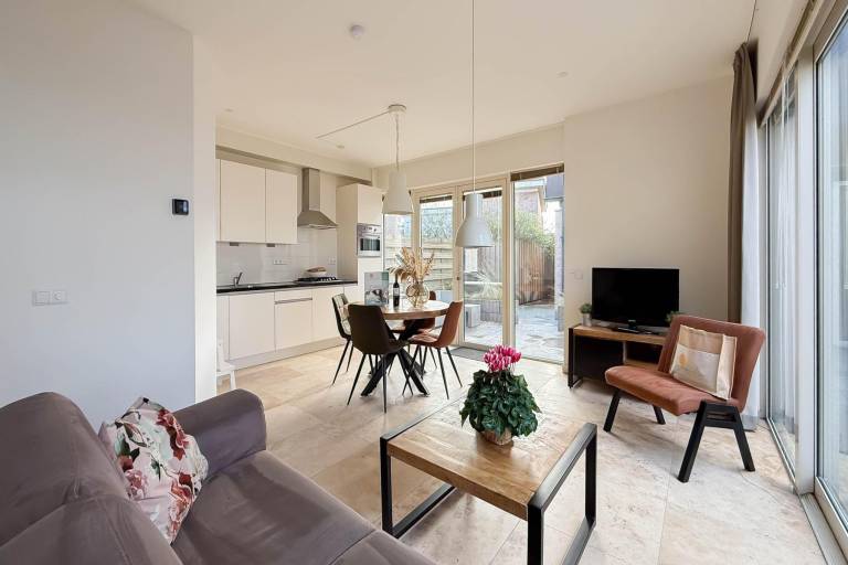 Vacation home with patio & garden in Bergen