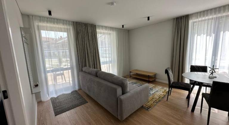 Rental apartment with terrace — photo 2